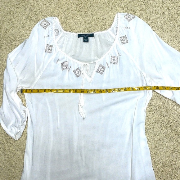 Nine West Jeans Breezy Embellishments Dress/Top Size Medium - Picture 5 of 6